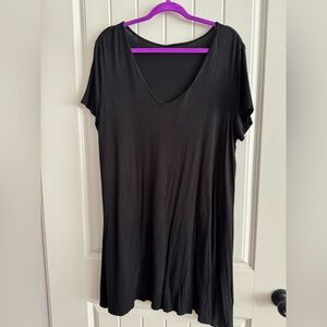 Target Black Short Sleeve Women's Tee